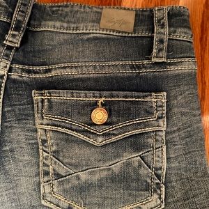 Day trip skinny jeans